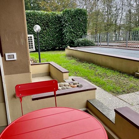 33 Borgo Ticino Lux Free Parking & Private Garden Lägenhet Pavia Exteriör bild