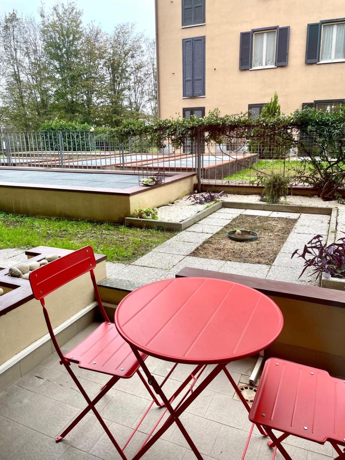33 Borgo Ticino Lux Free Parking & Private Garden Lägenhet Pavia Exteriör bild