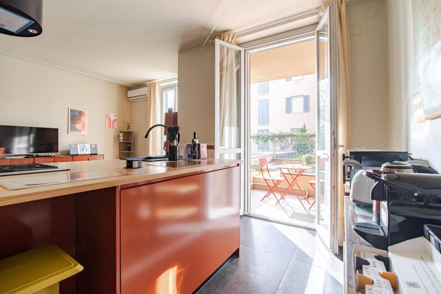 33 Borgo Ticino Lux Free Parking & Private Garden Lägenhet Pavia Exteriör bild